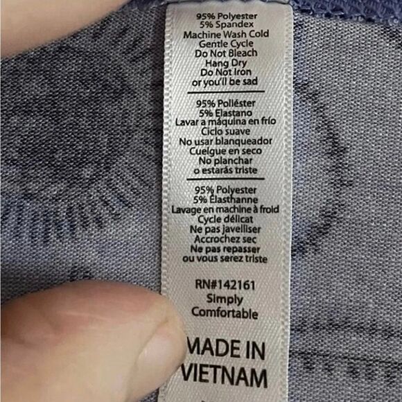 LuLaRoe XXS Perfect Tee • Disney’s Minnie Mouse • Purple • Rare Print • BNWT - Picture 8 of 12